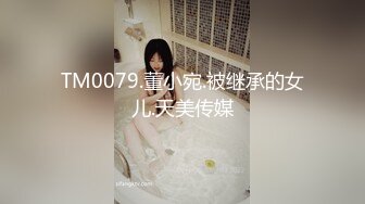 高颜大奶人妻 我骗你不是人真的第一次约 被两哥们从沙发操到床上对话精彩