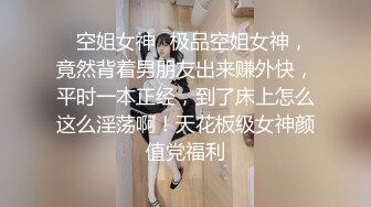 醒来看见这么大的屁股 真的会有冲动啊