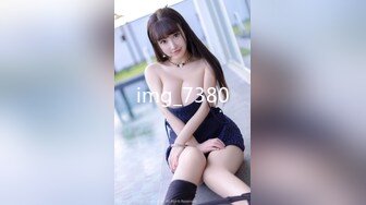 LAA-0014上了电视中跳出的美女