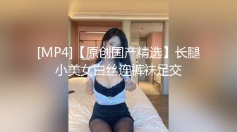 贵在真实,19岁恋母小夥从偷拿内裤打飞机到褕拍洗澡历经3个月,终於成功插入妈妈135P+18V